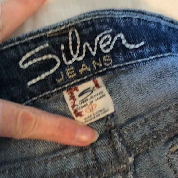 Silver Jeans - Picture 3 of 5